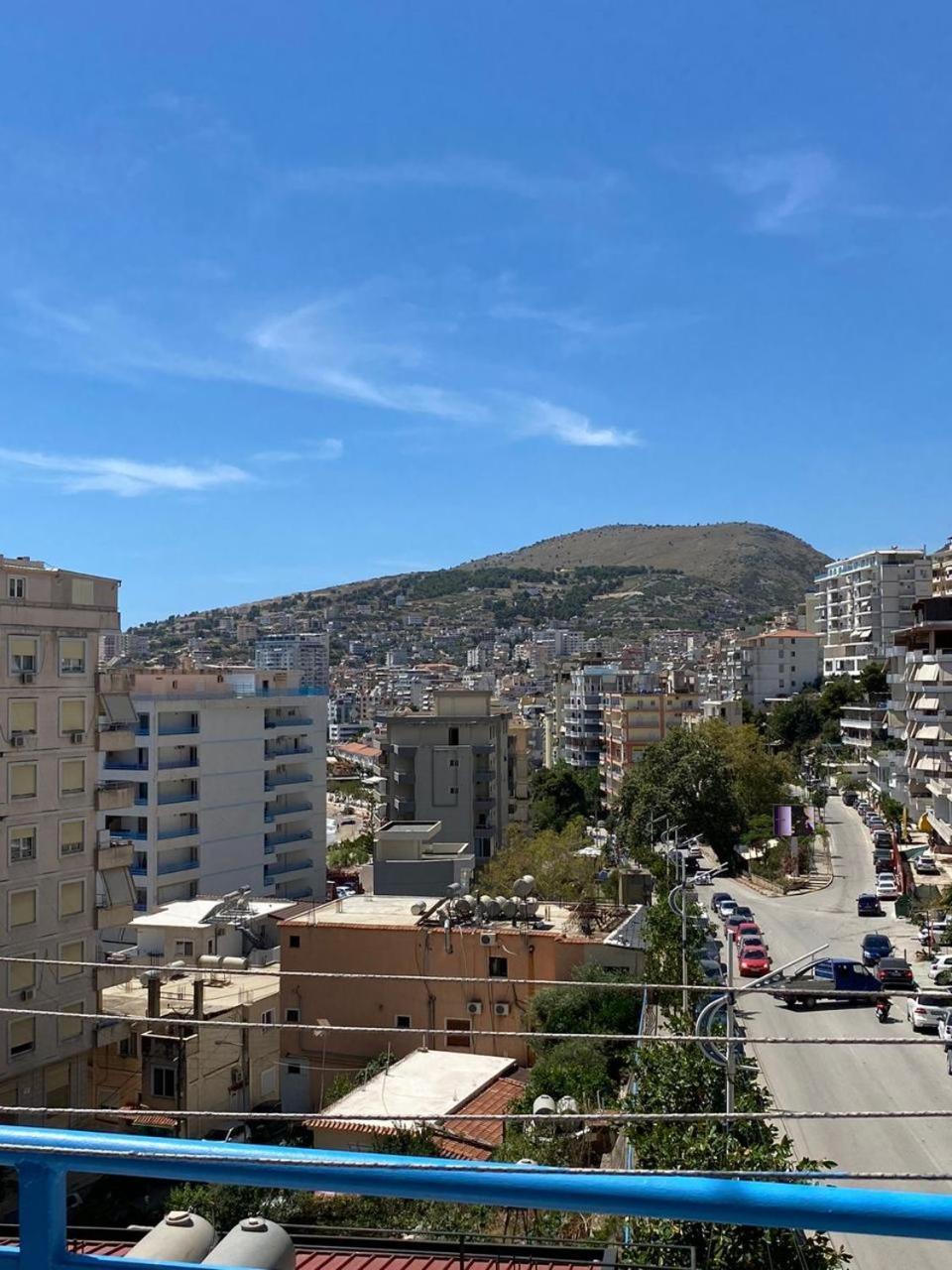 Tulipani Apartments Near Promenade Саранда Экстерьер фото